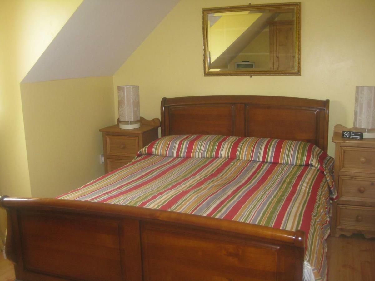 Ross House Bed & Breakfast Roscommon Exterior photo